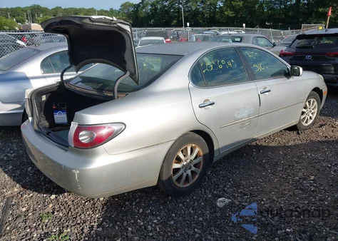 2002 Lexus Es 300 из США, поврежденный, VIN JTHBF30G625007190